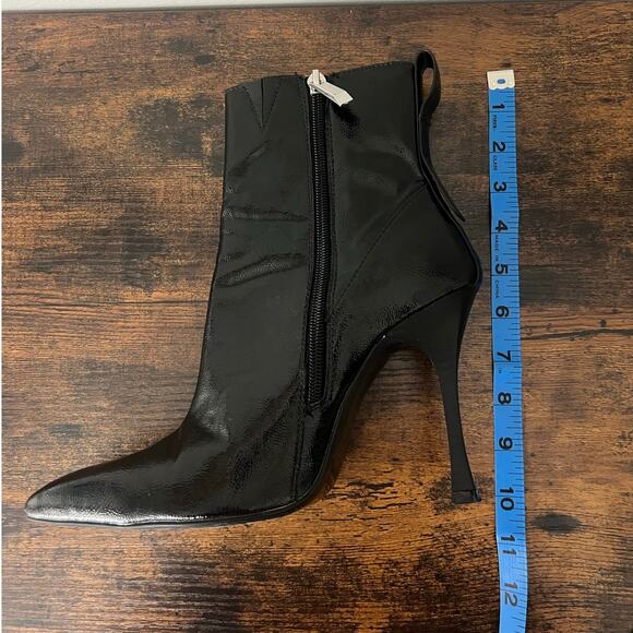 Zara Faux-Patent Leather Ankle Boots Black Stiletto Heel Sz 40 Pointed Toe Goth - Picture 11 of 12